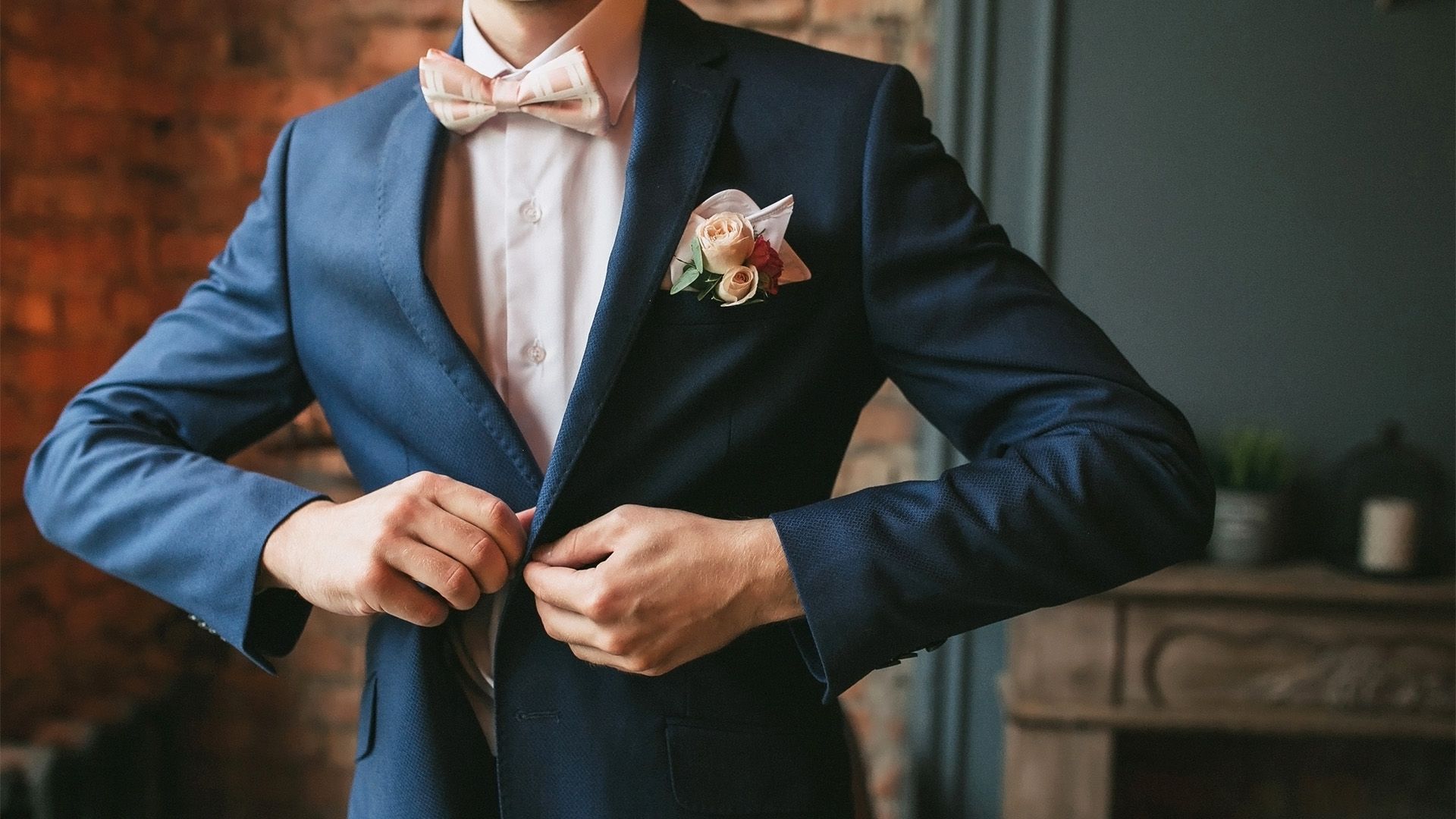 Tailoring Your Wedding Suit Experience